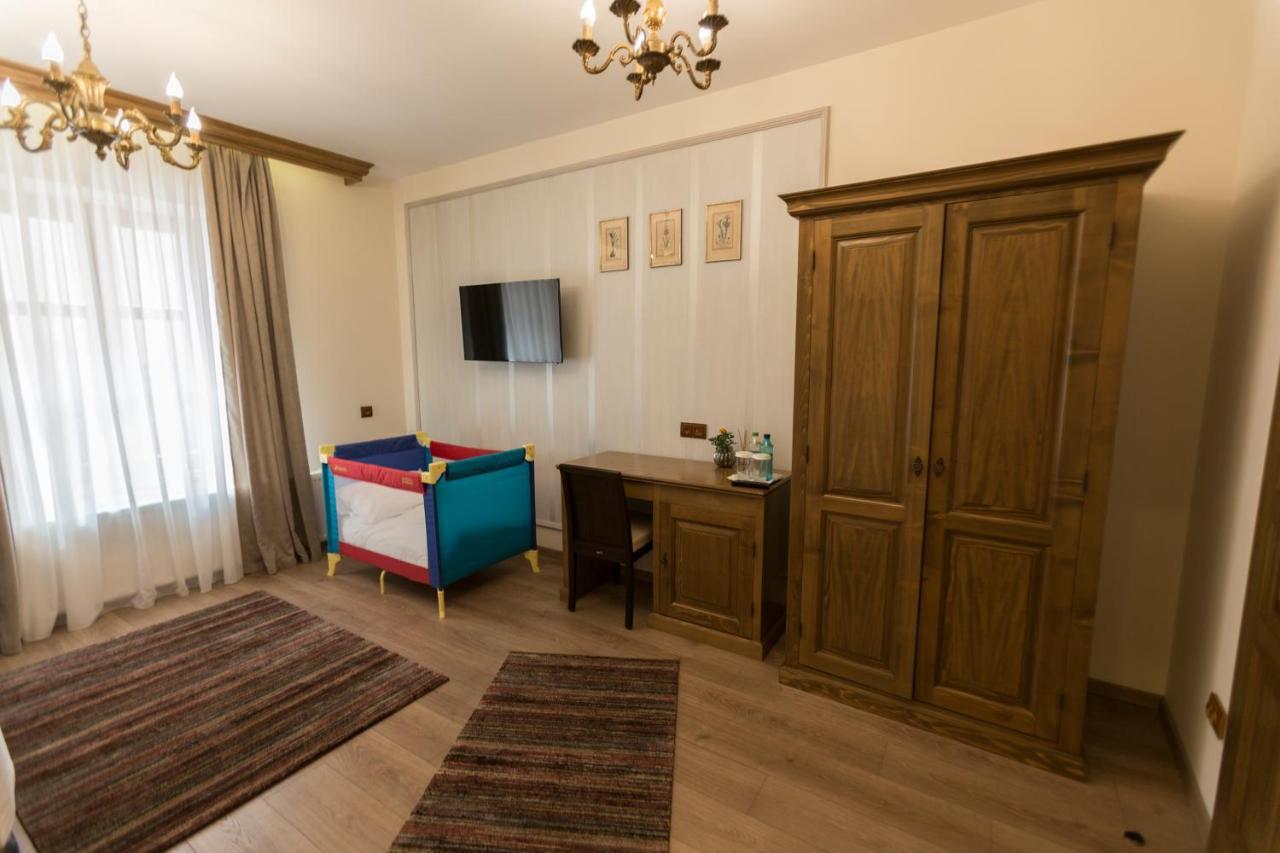Pensiunea Kant Sibiu Extérieur photo